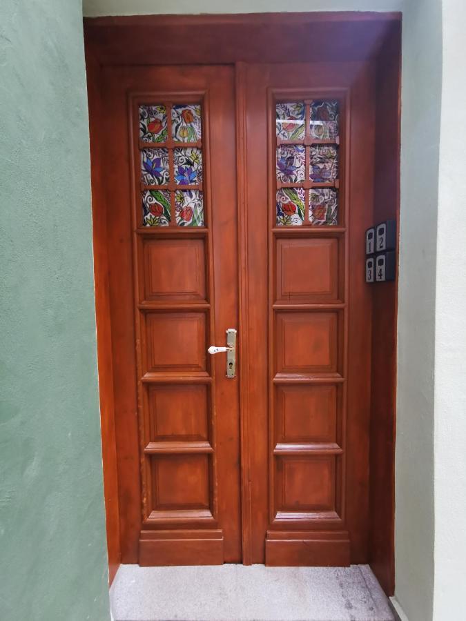 Serdika Old City House Sofia Esterno foto